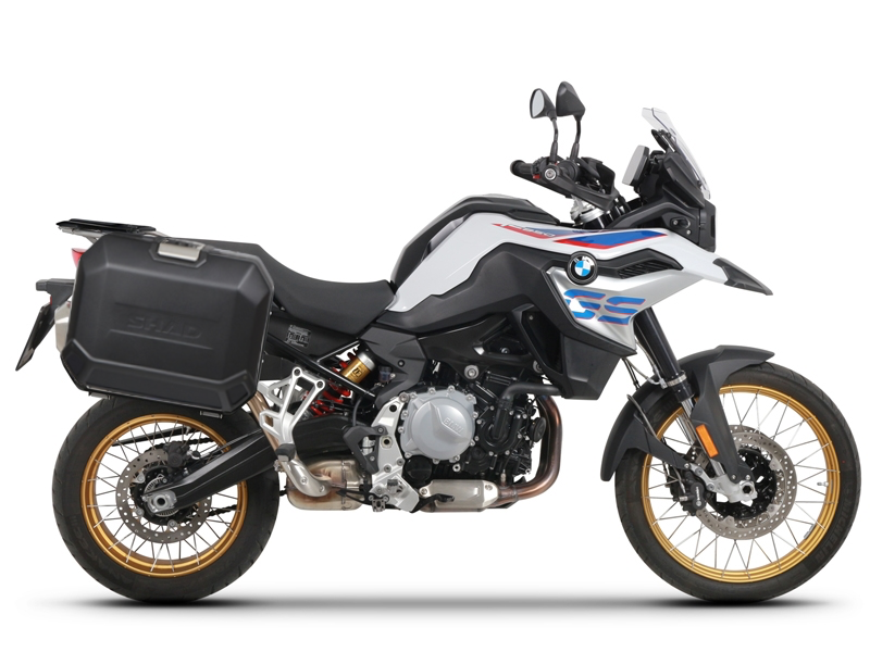 Set complet cutii aluminiu laterale, 36L / 47L SHAD TERRA NEGRU, include kit montare SHAD BMW F 750 GS/ F 850 GS/ F 850 GS Adventure Set complet cutii aluminiu laterale, 36L / 47L SHAD TERRA NEGRU, include kit montare SHAD BMW F 750 GS/ F 850 GS/ F 850 GS Adventure