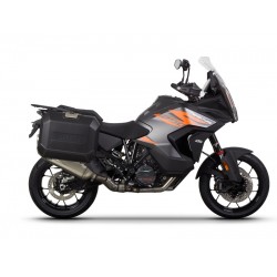 Set complet cutii aluminiu laterale, 36L / 47L SHAD TERRA NEGRU, include kit montare SHAD KTM Super Adventure 1290 (R, S) Set complet cutii aluminiu laterale, 36L / 47L SHAD TERRA NEGRU, include kit montare SHAD KTM Super Adventure 1290 (R, S)