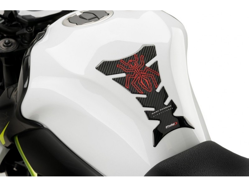 Tank pad PUIG BIG ANT MARC MÁRQUEZ 20681C carbon look Tank pad PUIG BIG ANT MARC MÁRQUEZ 20681C carbon look
