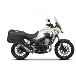Set complet de cutii de aluminiu 47L / 47L SHAD TERRA NEGRU, incluzand kit montaj SHAD HONDA CB 500 X Set complet de cutii de aluminiu 47L / 47L SHAD TERRA NEGRU, incluzand kit montaj SHAD HONDA CB 500 X