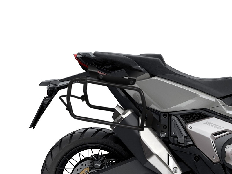 Set complet de 36L / 36L cutii laterale de aluminium SHAD TERRA, incluzand kit montaj SHAD HONDA X-ADV 750