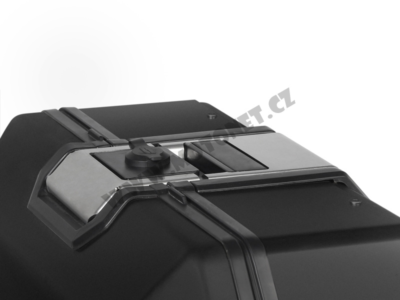 Set complet de cutii de aluminiu 47L / 47L SHAD TERRA NEGRU, incluzand kit montaj SHAD DUCATI MULTISTRADA 950 / 1200 / 1260