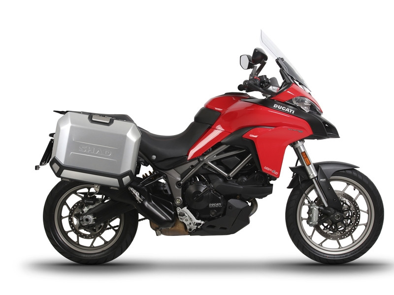 Set complet de 36L / 36L cutii laterale de aluminium SHAD TERRA, incluzand kit montaj SHAD DUCATI MULTISTRADA 950 / 1200 / 1260 Set complet de 36L / 36L cutii laterale de aluminium SHAD TERRA, incluzand kit montaj SHAD DUCATI MULTISTRADA 950 / 1200 / 1260