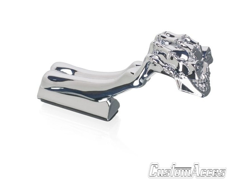Hand grabs a skull CUSTOMACCES SK0001J cromat
