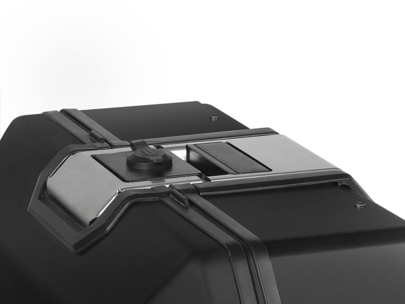 Complete set of 36L / 47L SHAD TERRA BLACK aluminum side cases, including mounting kit SHAD Ducati Multistrada 1200 V4