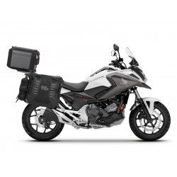 Complete set of SHAD TERRA TR40 adventure saddlebags and SHAD TERRA BLACK aluminium 37L topcase, including mounting kit SHAD HONDA NC 750 X Complete set of SHAD TERRA TR40 adventure saddlebags and SHAD TERRA BLACK aluminium 37L topcase, including mounting kit SHAD HONDA NC 750 X