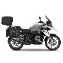 Complete set of SHAD TERRA TR40 adventure saddlebags and SHAD TERRA BLACK aluminium 48L topcase, including mounting kit SHAD BMW R 1200 GS Adventure/ R 1250 GS Adventure Complete set of SHAD TERRA TR40 adventure saddlebags and SHAD TERRA BLACK aluminium 48L topcase, including mounting kit SHAD BMW R 1200 GS Adventure/ R 1250 GS Adventure