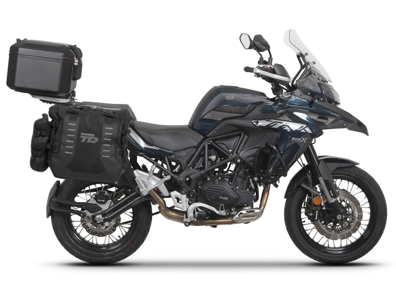 Complete set of SHAD TERRA TR40 adventure saddlebags and SHAD TERRA BLACK aluminium 55L topcase, including mounting kit SHAD Benelli TRK 502 X